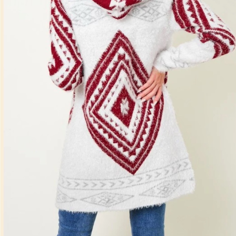 Pinklicious Cozy Red and white Women’s Sweater NWT size small - Picture 5 of 10